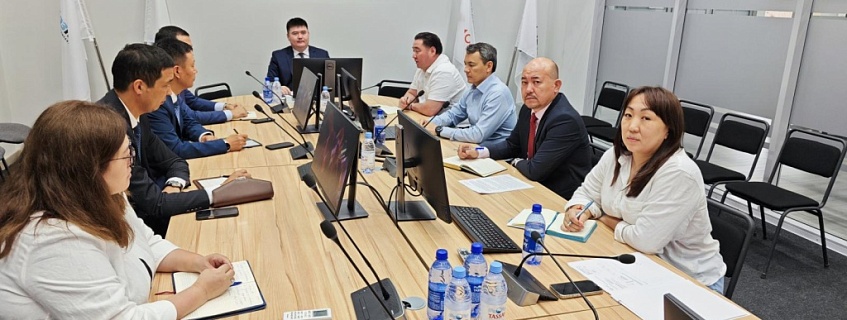 ҚР энергетика вице-министрі Қ. Арымбек «Урал Ойл энд Газ» ЖШС-да болды